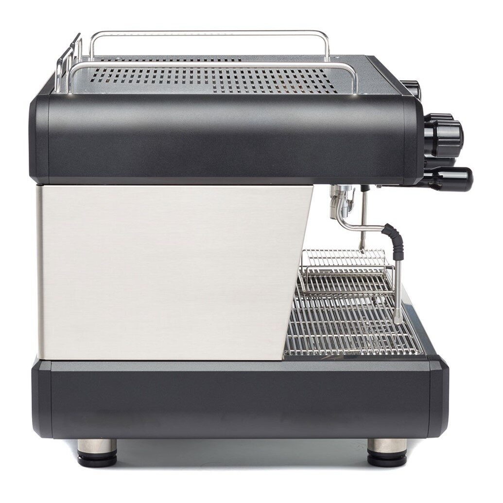 Кофемашина CONTI CC100 Стандарт черная1